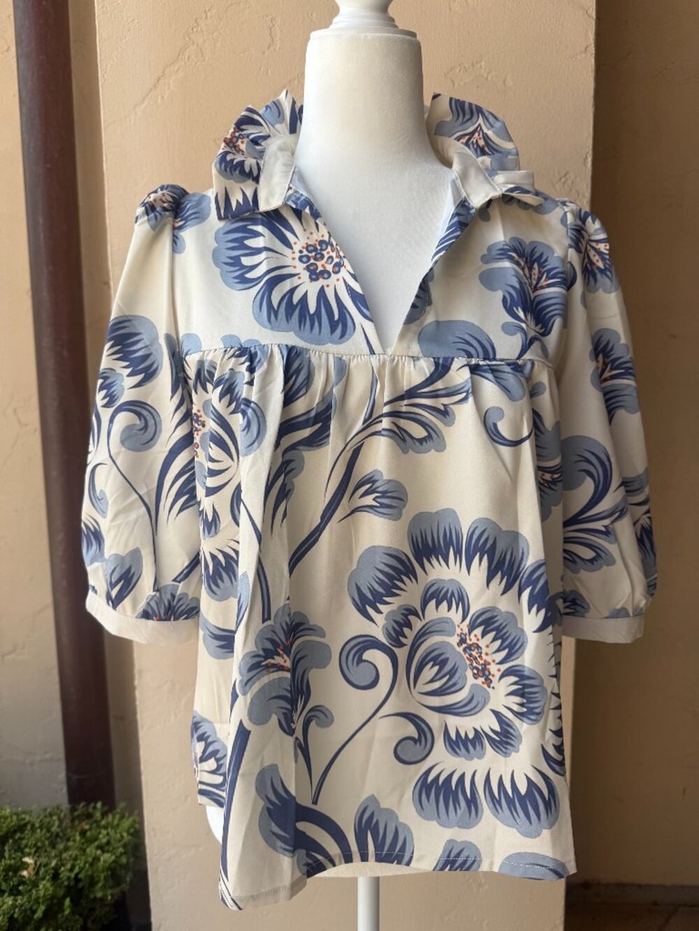 Women's Floral Ruffle Neck top